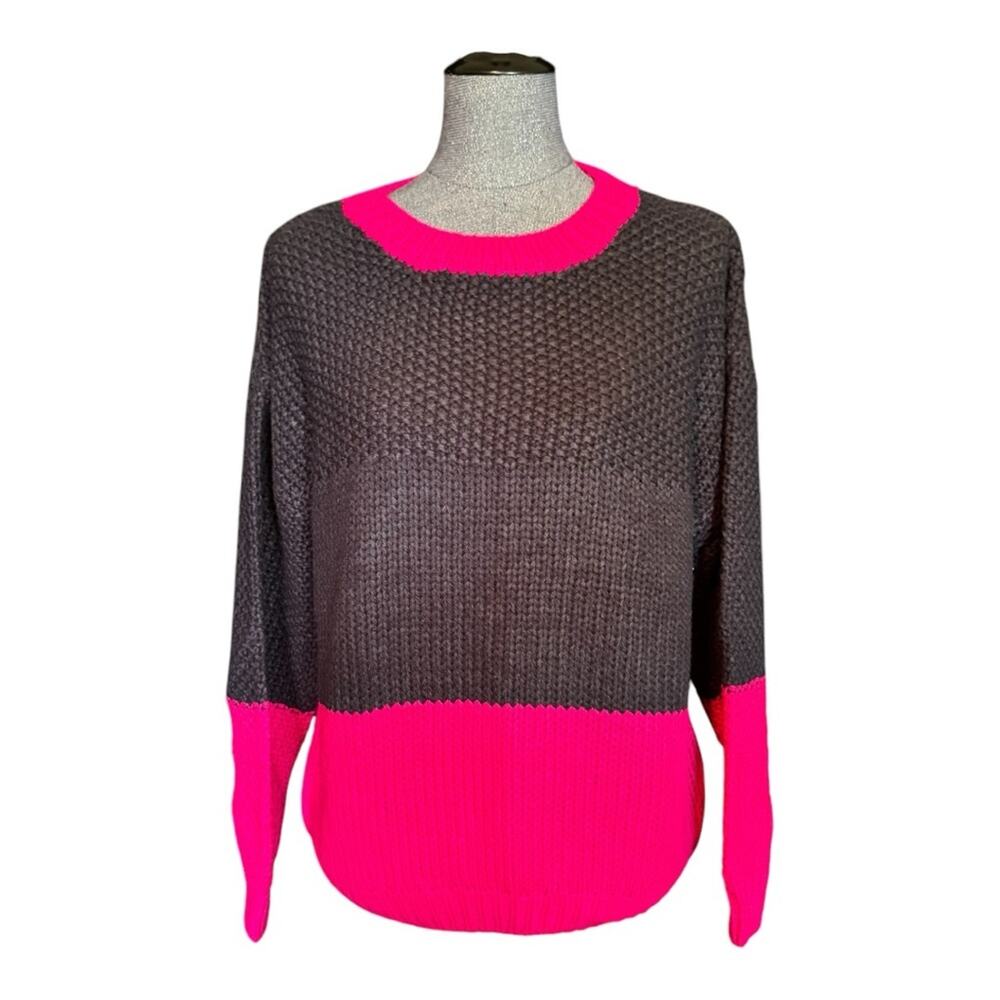 Elodie Anthropologie Navy Blue and Pink knitted crew neck sweater size M Cute